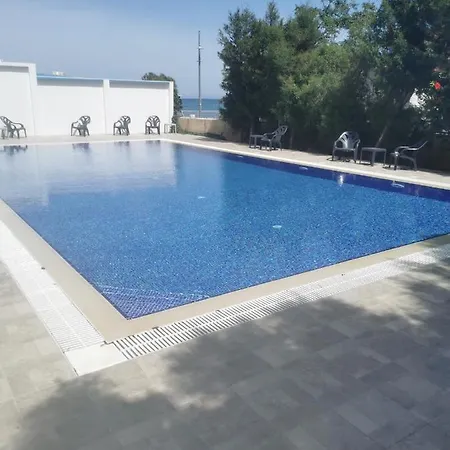 Seascape 501 라르나카