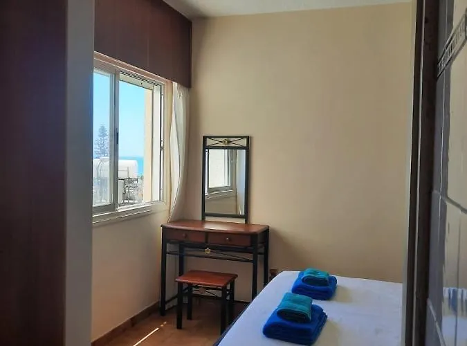 Апартаменты Seascape 501 Ларнака