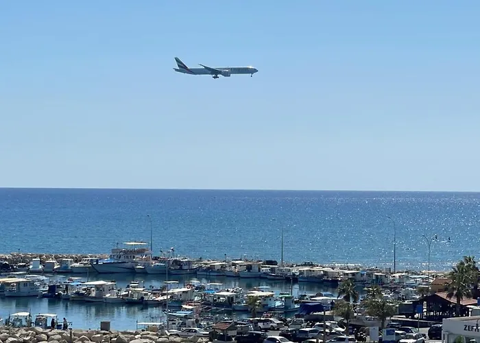 Seascape 501 Апартаменты Ларнака