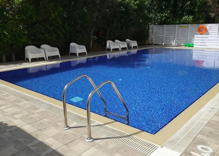 Seascape 501 * Ларнака