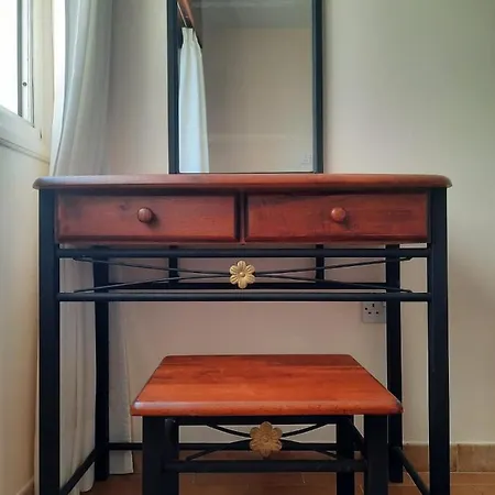 Seascape 501 * لارنكا